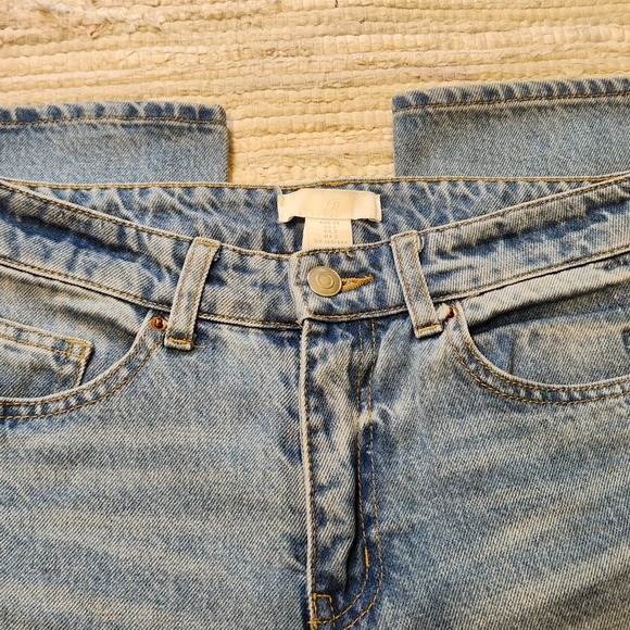 H&M Hight Waist Straight Leg Jean Size 2 - Picture 6 of 7